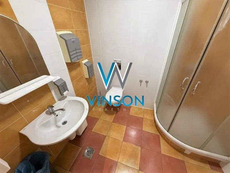 Rent, office space, 222m², Bulevar Oslobodjenja, Novi Sad Sve Podlokacije