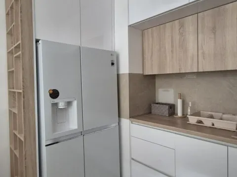 Izdavanje, trosoban stan, 88m², Novi Beograd Sve Podlokacije, Beograd - image 5