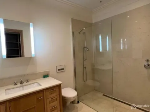 Prodaja, dvosoban stan, 131m², Porto Montenegro, Tivat - image 10