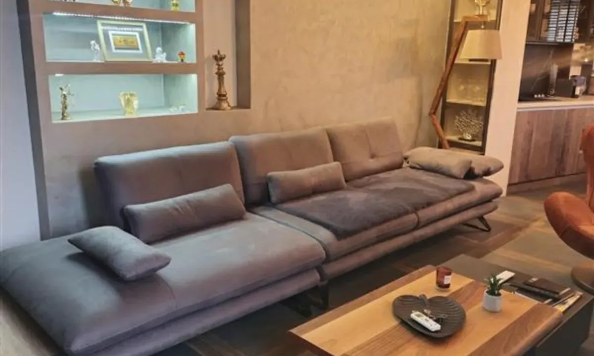 Izdavanje, četvorosoban stan, 98m², Vračar Sve Podlokacije, Beograd