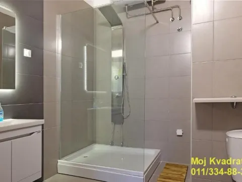 Prodaja, trosoban stan, 172m², Voždovac Sve Podlokacije, Beograd - image 12