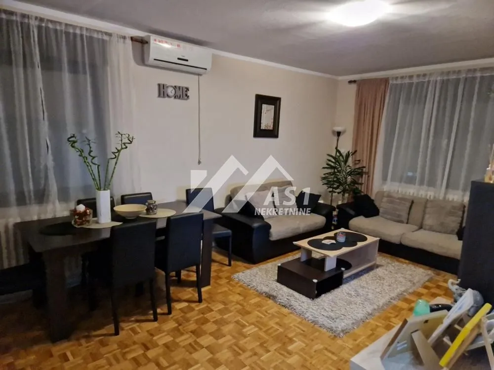 Izdavanje, dvosoban stan, 51m², Detelinara, Novi Sad Sve Podlokacije