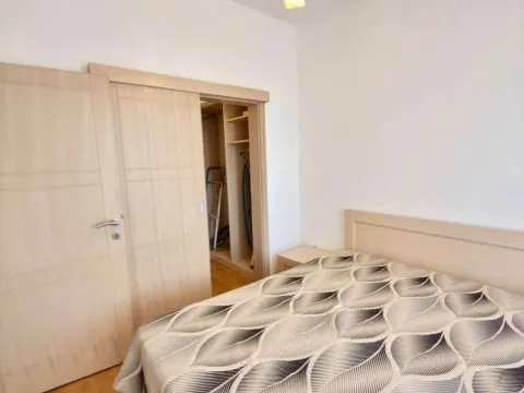 Sale, one bedroom apartment, 52m², Bečići, Budva - image 7