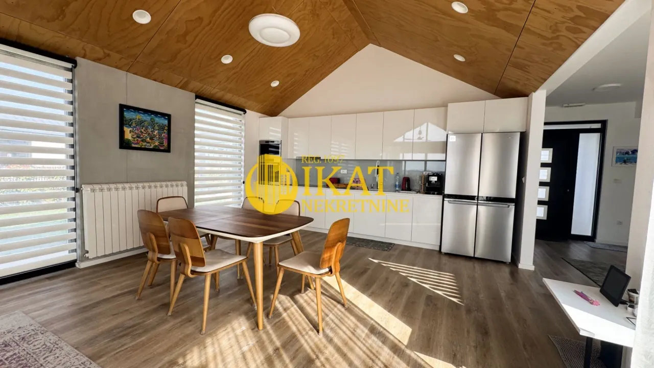 Sale, house, 153m², Kosmaj, Sopot