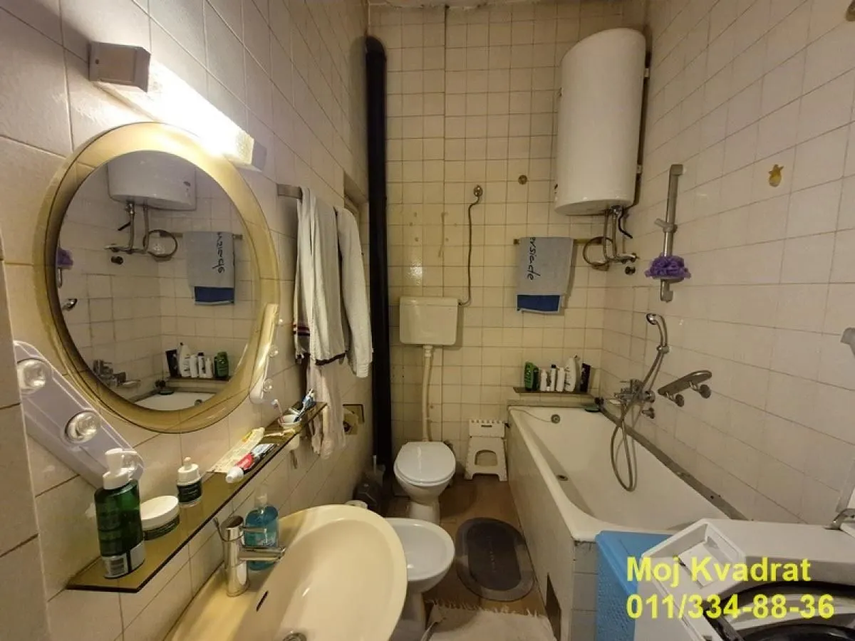 Prodaja, trosoban stan, 110m², Slavija, Vračar Sve Podlokacije