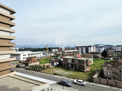 Rent, two bedroom apartment, 71m², Central Point, Podgorica - image 13