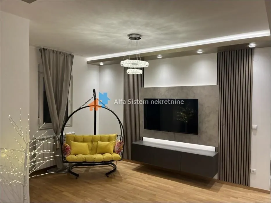 Rent, three bedroom apartment, 83m², Vidikovački venac, Rakovica