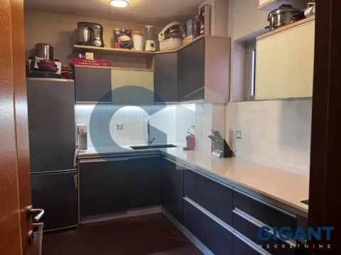 Prodaja, trosoban stan, 90m², Zvezdara Sve Podlokacije, Beograd - image 11