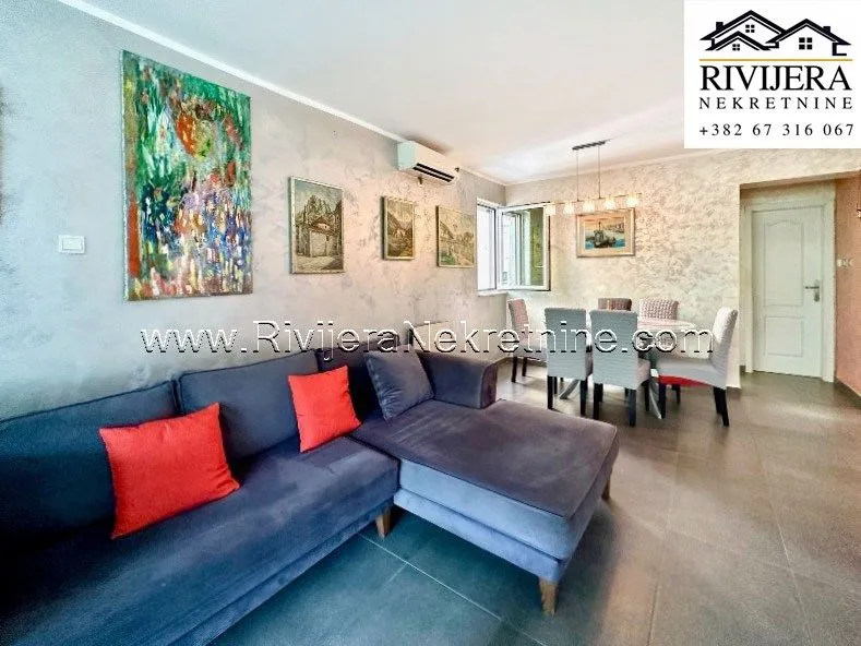 Sale, two bedroom apartment, 53m², Dobrota, Kotor