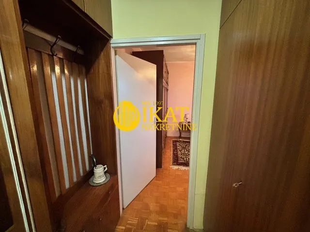 Prodaja, dvosoban stan, 75m², Zemun Kej, Zemun Sve Podlokacije