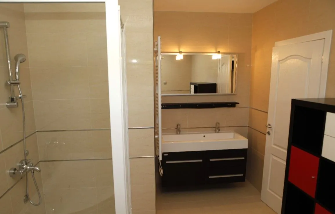 Rent, house, 250m², Donji Kokoti, Podgorica