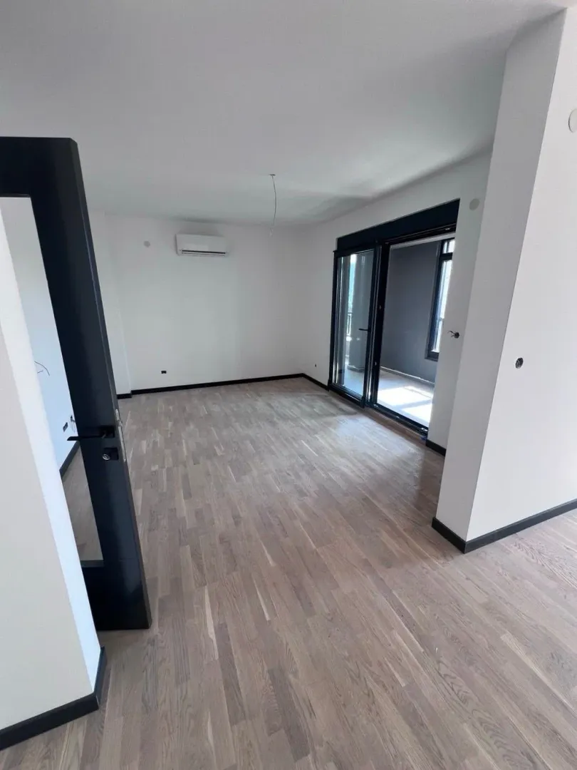 Prodaja, dvosoban stan, 89m², Gorica C, Podgorica