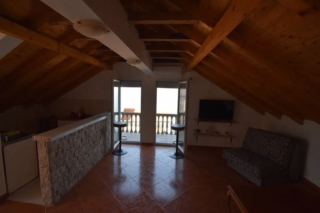 Prodaja, kuća, 210m², Krašići, Tivat