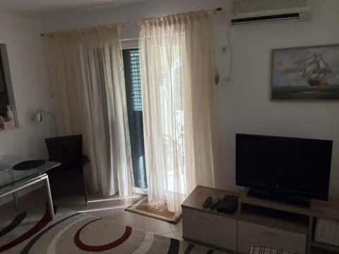 Sale, one bedroom apartment, 48m², Petrovac, Budva - image 5