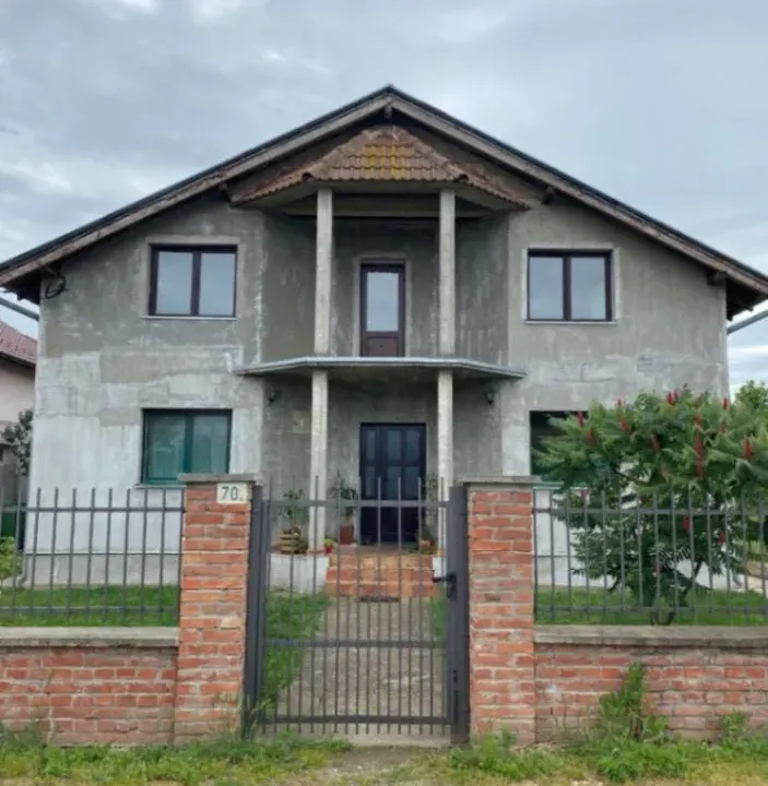 Sale, house, 220m², Misa, Pančevo