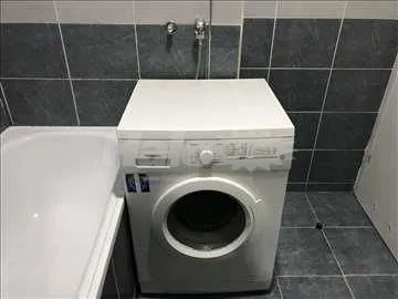 Prodaja, dvosoban stan, 49m², Novi Beograd Blok 61, Novi Beograd Sve Podlokacije