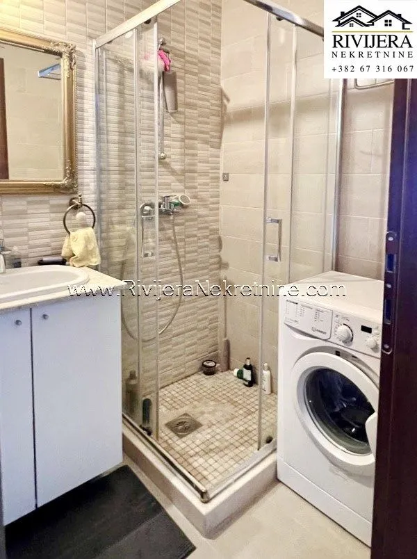 Prodaja, jednosoban stan, 56m², Mažina, Tivat