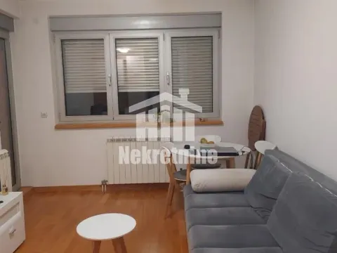 Izdavanje, jednosoban stan, 35m², Čukarica, Beograd - image 2