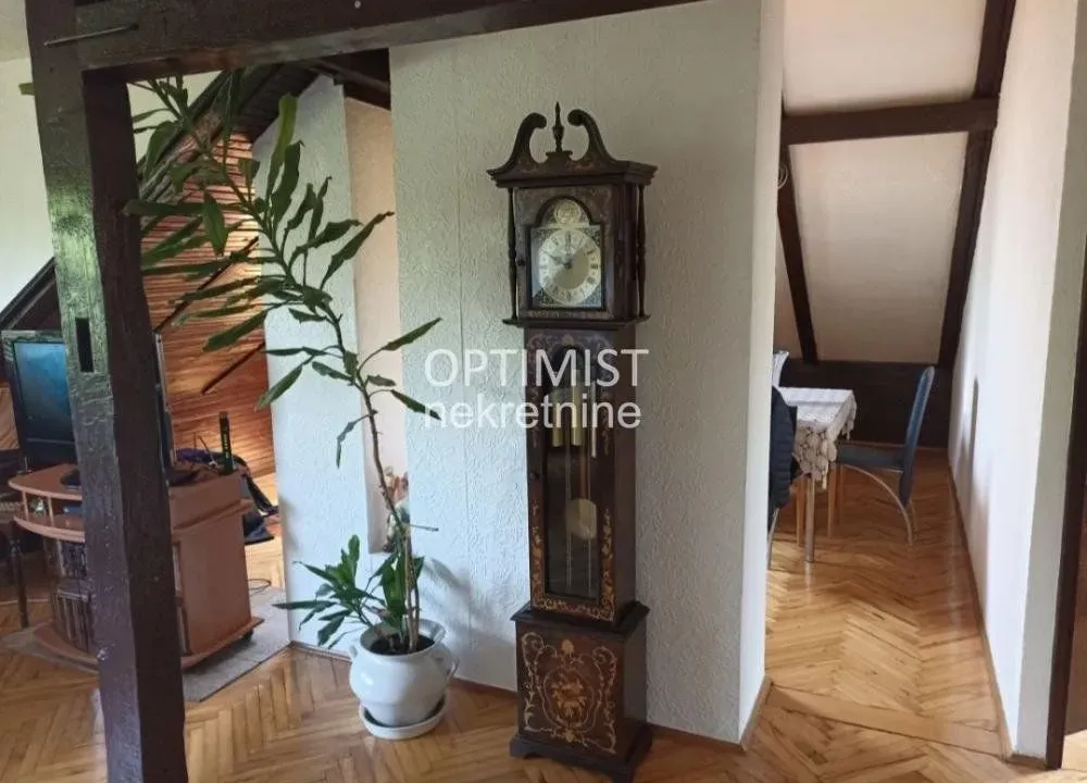 Prodaja, trosoban stan, 73m², Kanarevo Brdo, Beograd