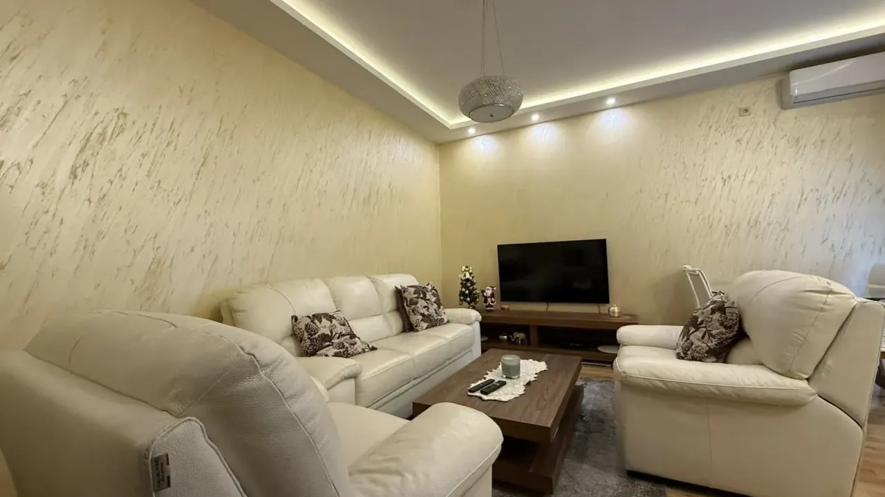 Rent, one bedroom apartment, 50m², Blok 9, Podgorica