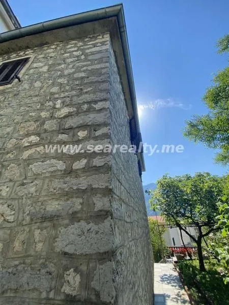 Sale, house, 190m², Dobrota, Kotor