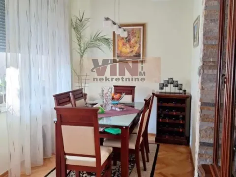 Prodaja, četvorosoban stan, 100m², Zvezdara Sve Podlokacije, Beograd - image 4