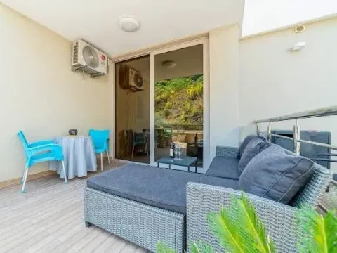 Prodaja, garsonjera, 33m², Rafailovići, Budva - image 7