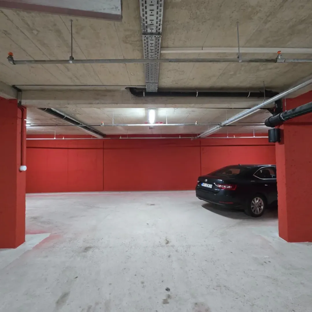 Rent, office space, 124m², Centar, Podgorica
