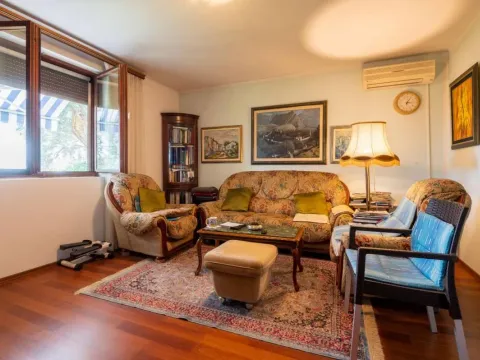 Sale, house, 154m², Bar, Crna Gora - image 8