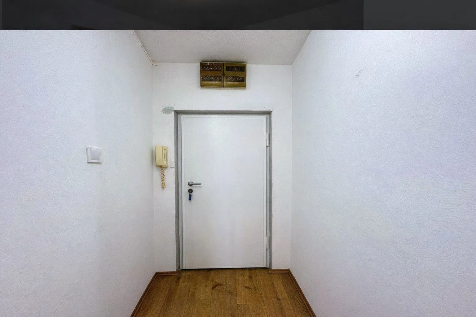 Izdavanje, jednosoban stan, 65m², Pobrežje, Podgorica