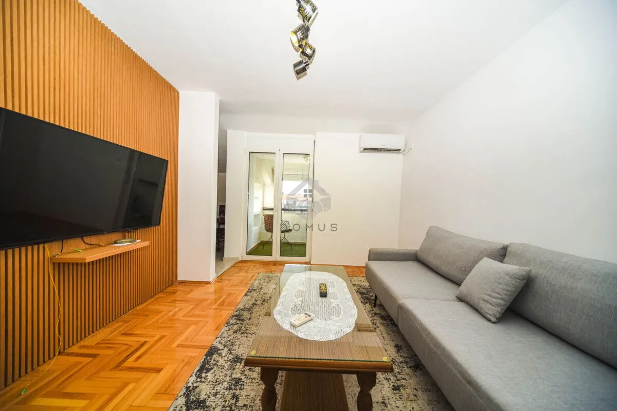 Prodaja, jednosoban stan, 52m², Stari Aerodrom, Podgorica