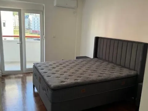 Izdavanje, trosoban stan, 85m², Zabjelo, Podgorica - image 5