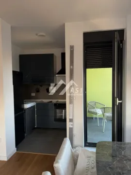 Izdavanje, dvosoban stan, 54m², Liman 4, Novi Sad Sve Podlokacije - image 4
