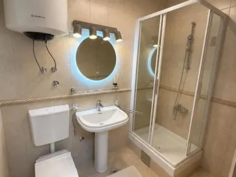 Sale, three bedroom apartment, 94m², Rozino, Budva - image 9