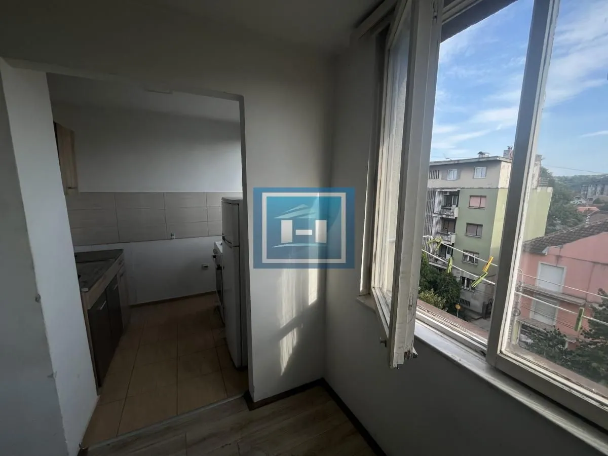 Prodaja, dvosoban stan, 60m², Kajsijar, Jagodina