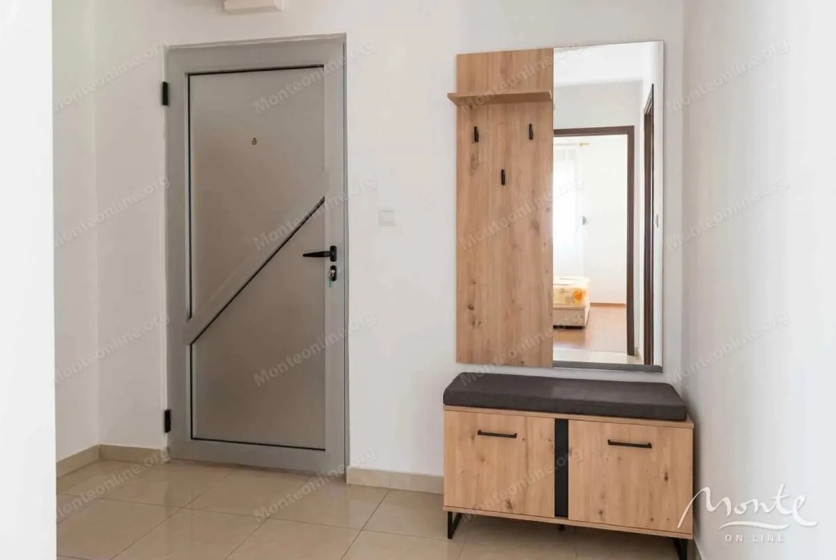 Prodaja, jednosoban stan, 48m², Bečići, Budva