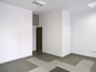Izdavanje, poslovni prostor, 33m², Tološi, Podgorica - image 5