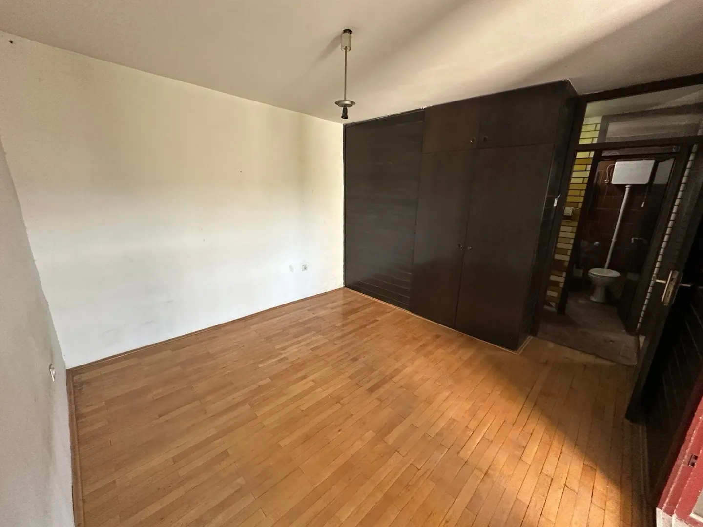 Prodaja, dvosoban stan, 80m², Blok 5, Podgorica