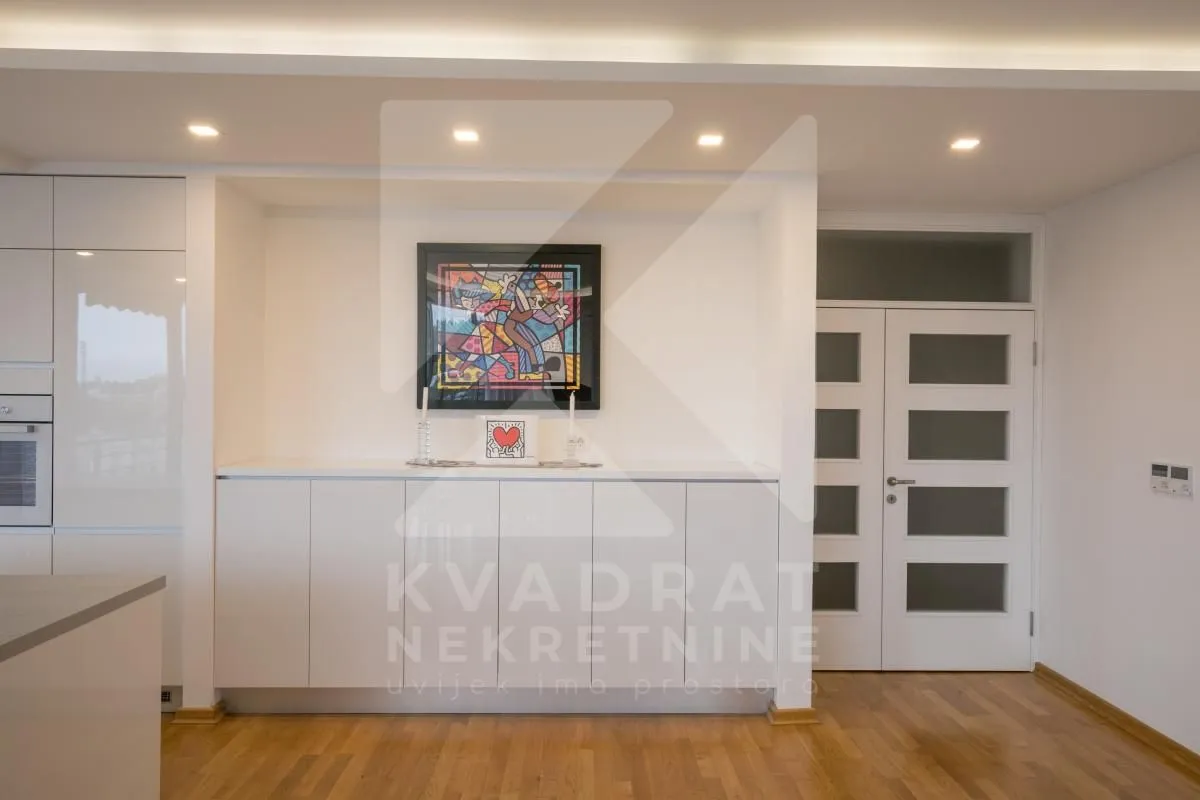 Rent, three bedroom apartment, 123m², Momišići, Podgorica