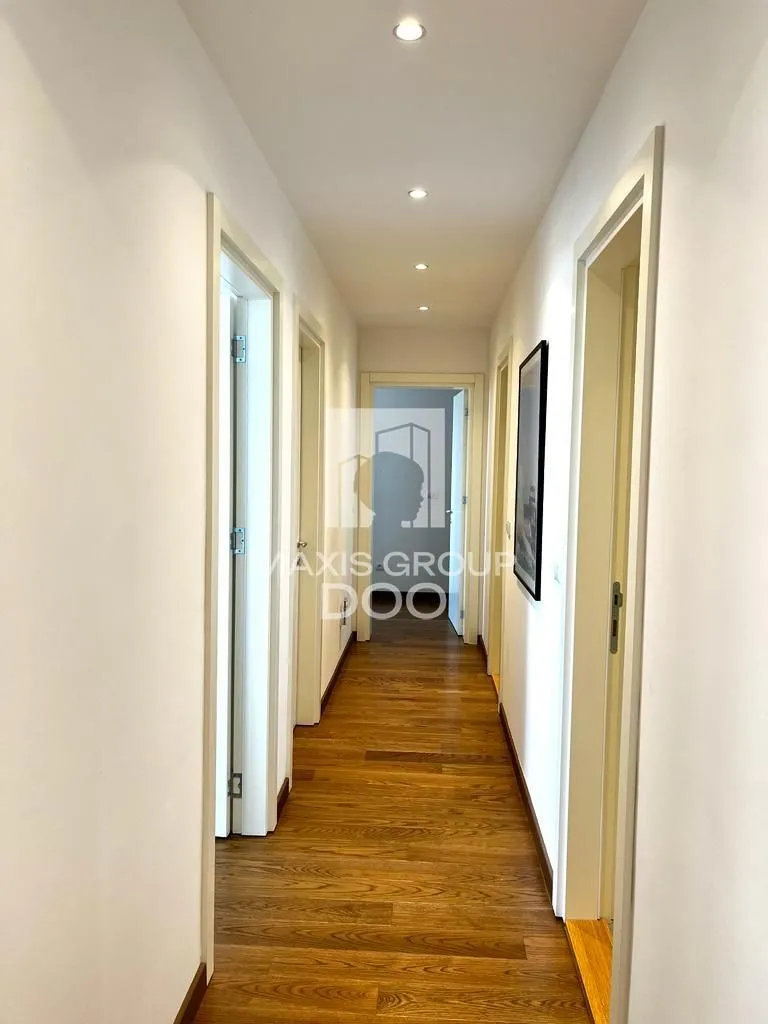 Sale, parking/garage, 13m², Savski Venac, Beograd