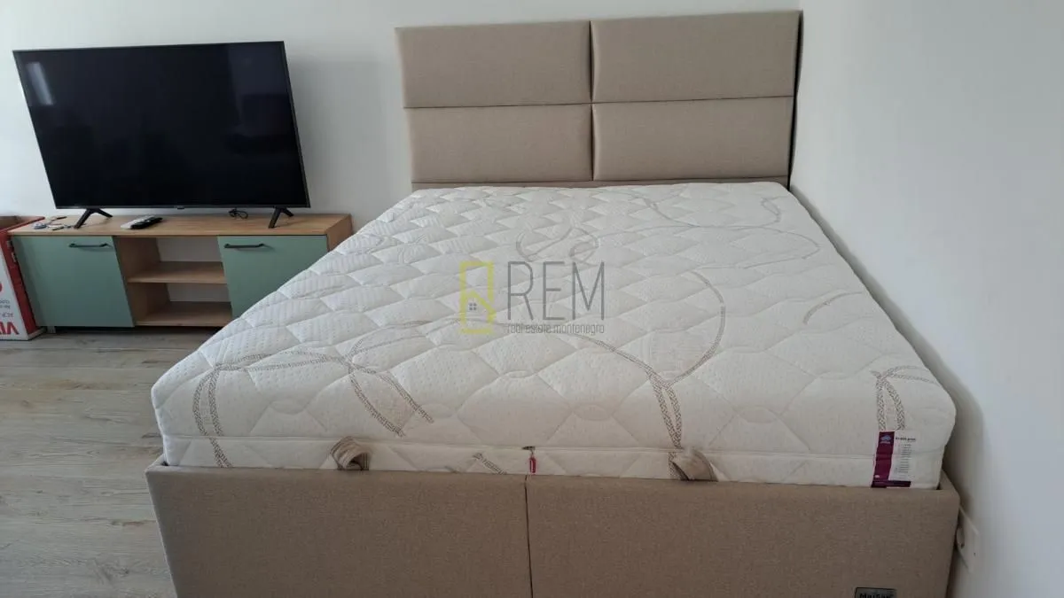 Prodaja, garsonjera, 26m², Bečići, Budva