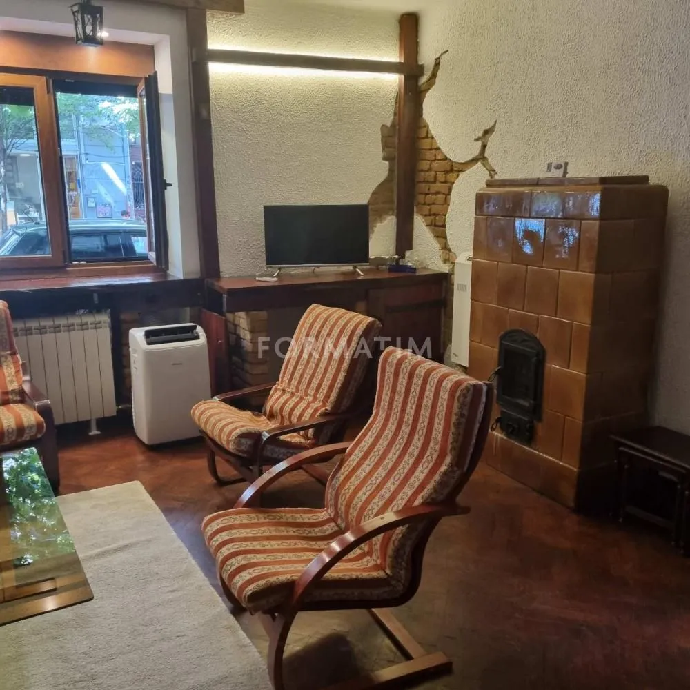 Izdavanje, dvosoban stan, 52m², Stari Grad, Beograd