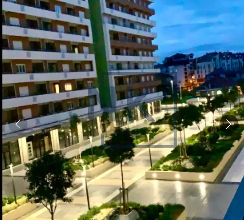 Prodaja, jednosoban stan, 49m², Central Point, Podgorica
