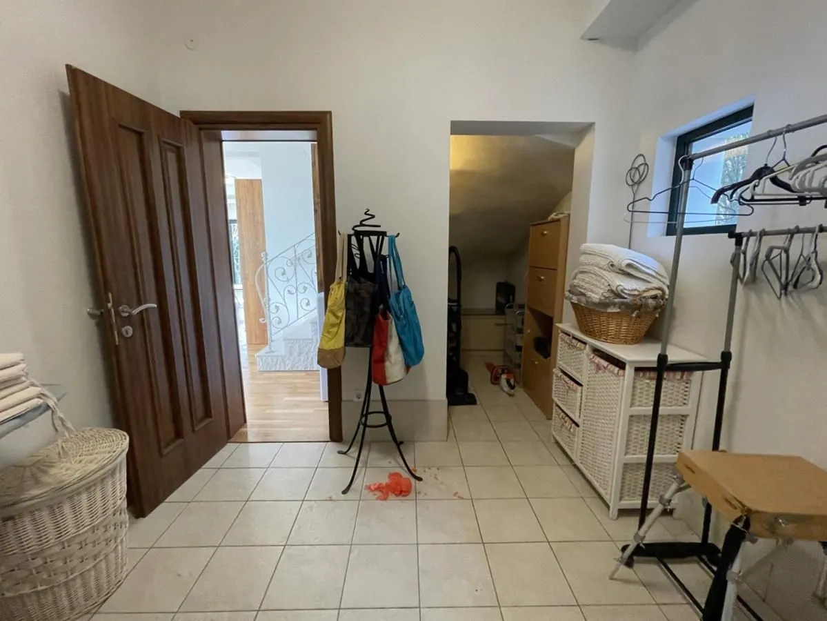 Prodaja, kuća, 201m², Topla, Herceg Novi