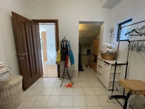 Prodaja, kuća, 201m², Topla, Herceg Novi - image 18