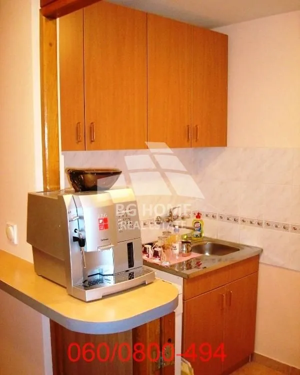 Rent, office space, 350m², Čukarica, Beograd