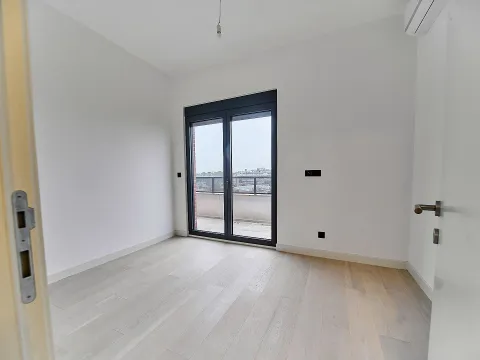 Sale, two bedroom apartment, 96m², Krivi Most, Podgorica - image 2