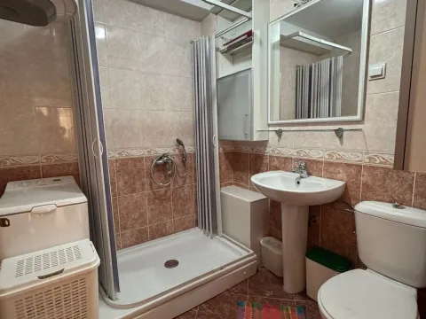 Rent, two bedroom apartment, 62m², Blok 9, Podgorica - image 12