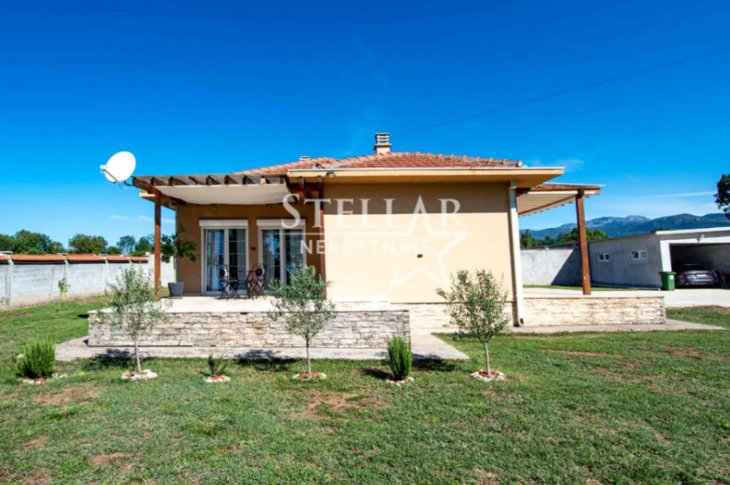 Rent, house, 170m², Jastreb, Danilovgrad