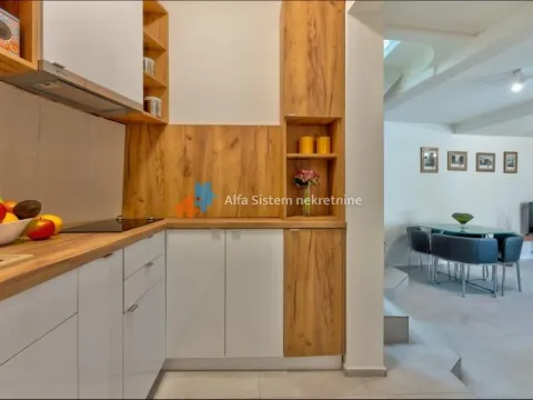 Izdavanje, dvosoban stan, 60m², Stari Grad, Beograd - image 12